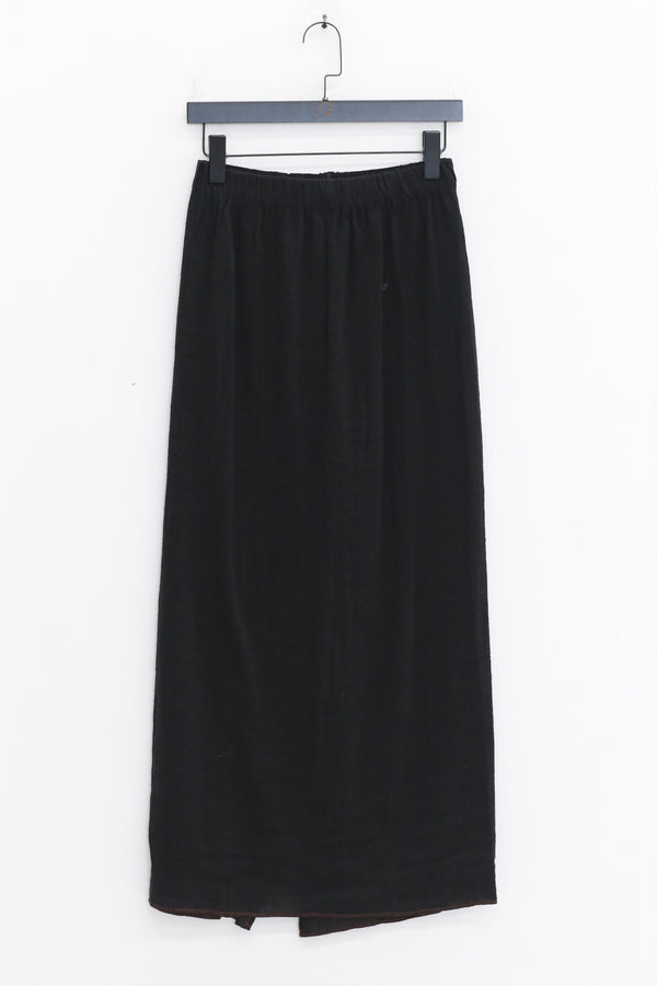 BASERANGE Fall/Winter 2025 SHOK SKIRT (BAS-SSSKW-CL-AU25-BLACK (BROWN))